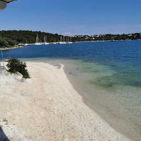 Volme Mit Pool In Ruhiger Lage